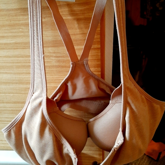 Victoria's Secret Other - Vic Sec Sport Bra Blk Fri